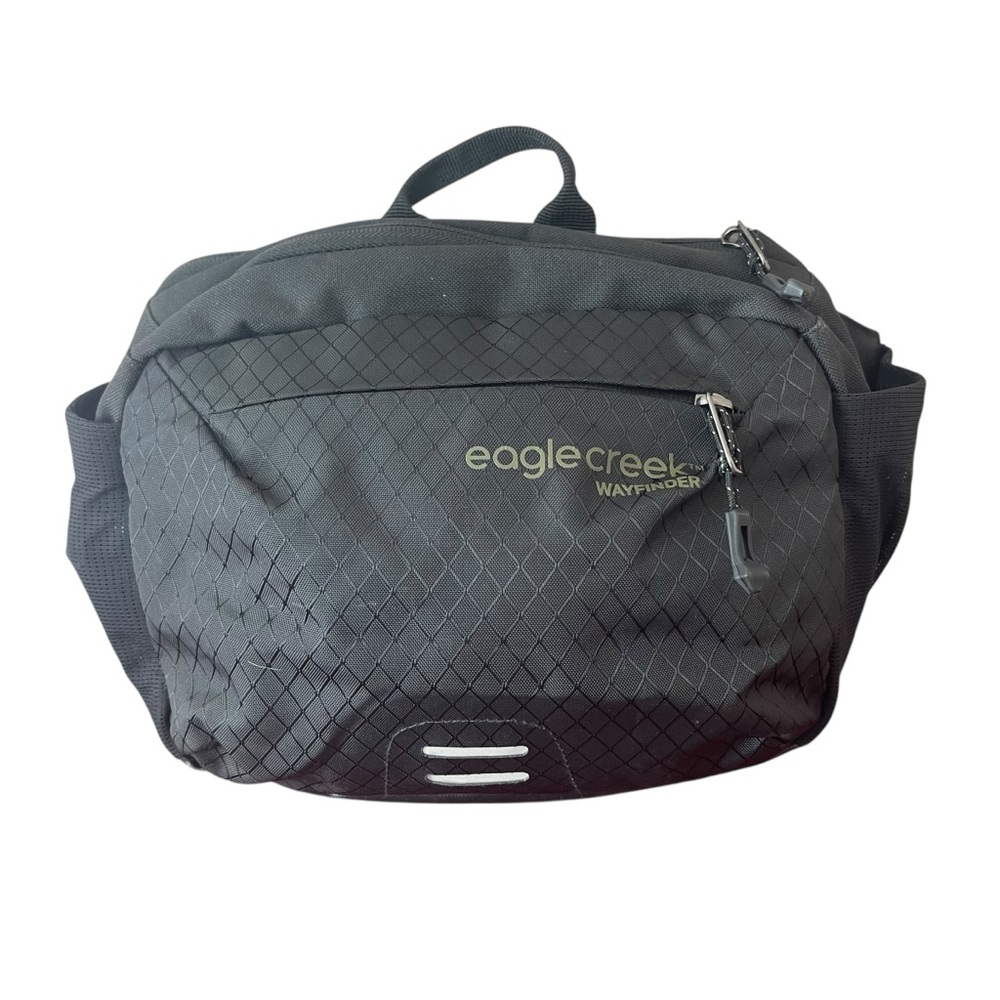 Eagle Creek Wayfinder Black Belt Bag